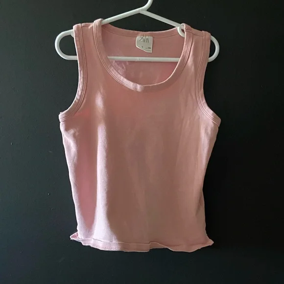 Tank top bundle - Picture 14 of 15